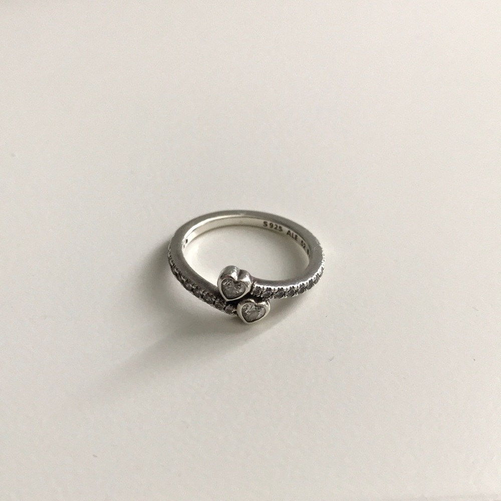 Heart pandora ring
